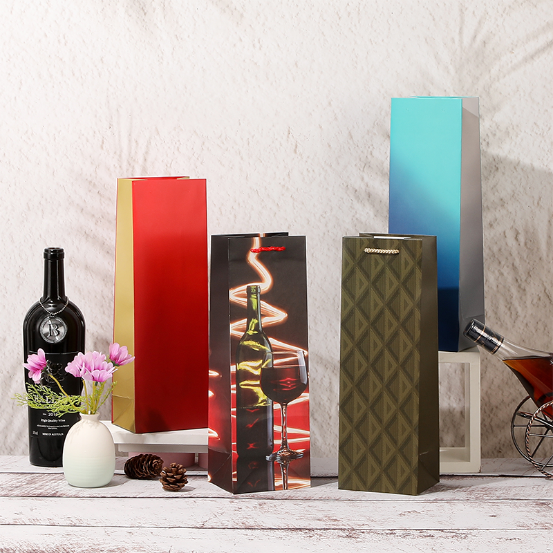 Single Wine Bottle Paper Gift Bags with Rope Handles
