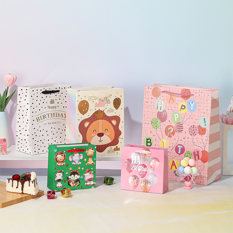 Kraft Birthday Gift Bags with Handles Party Favors